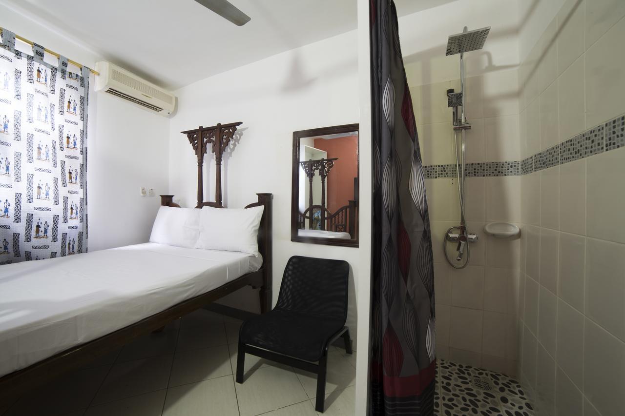 Gulf Global Bed & Breakfast Zanzibar Exterior photo