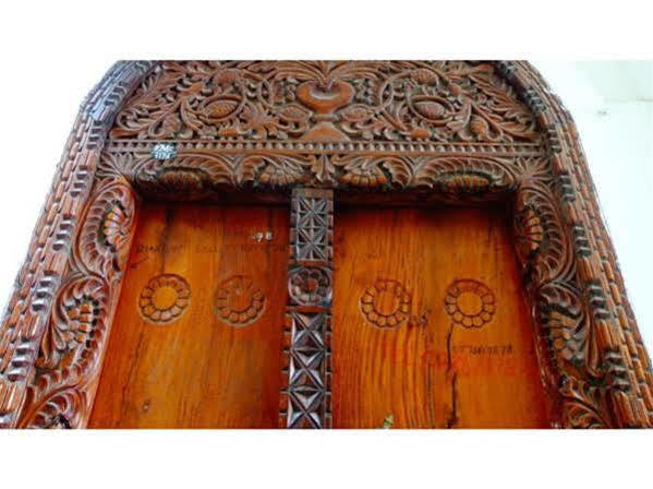 Gulf Global Bed & Breakfast Zanzibar Exterior photo